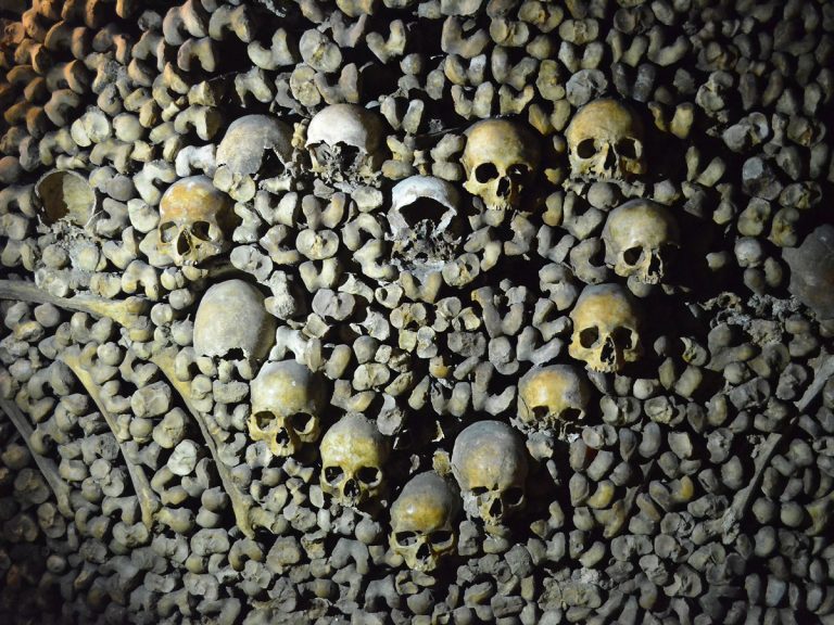 catacombs Paris tickets